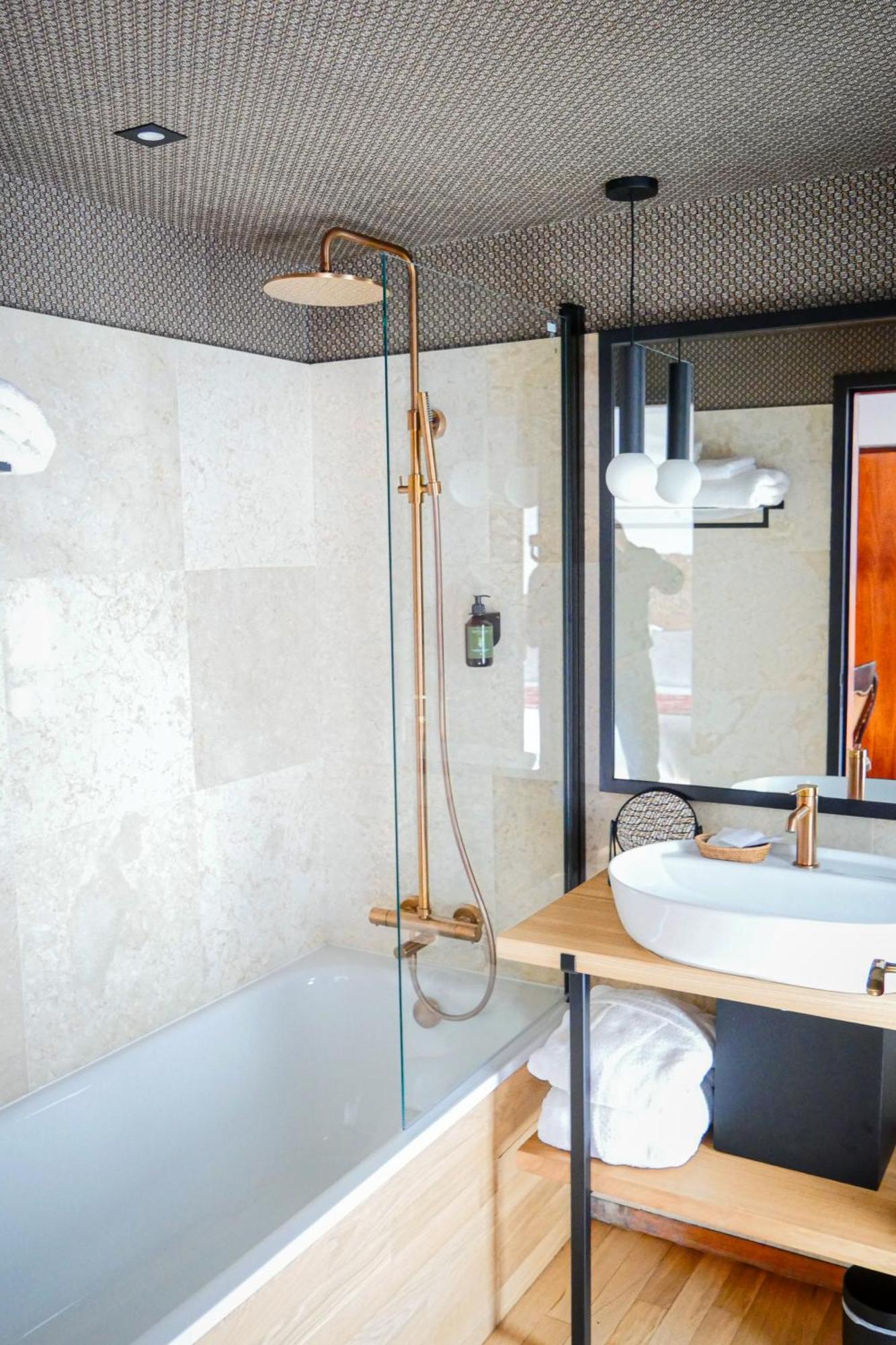 Villa Kerasy Hotel Spa Vannes Exterior photo